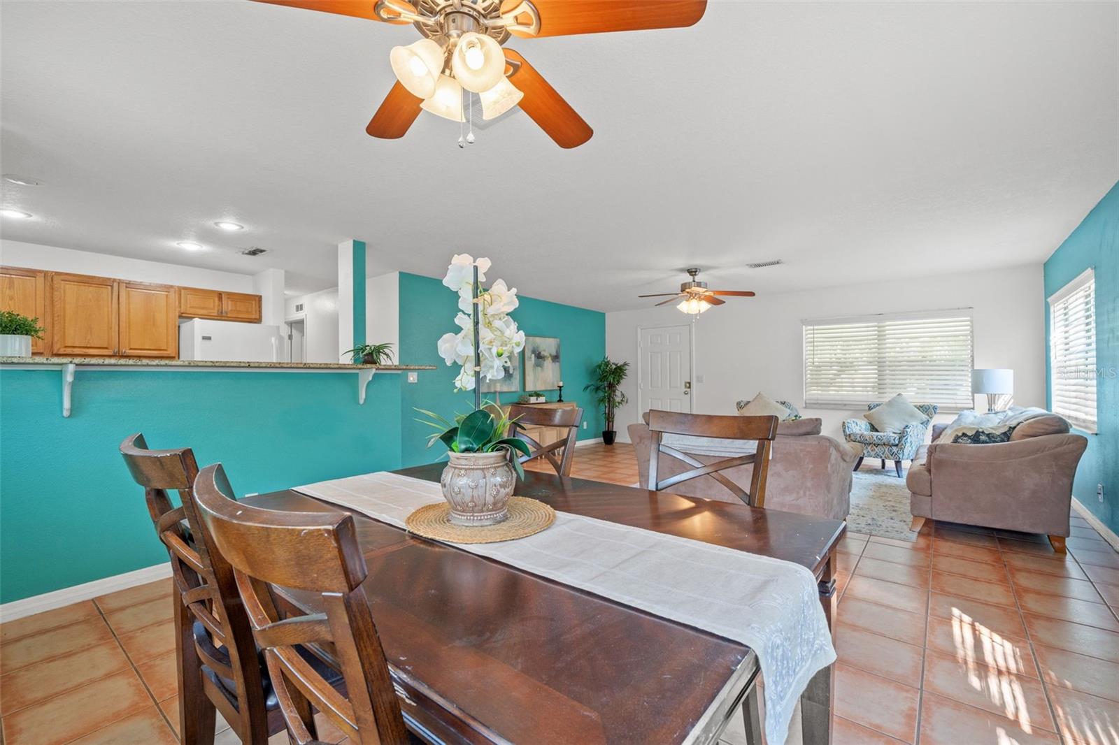 Image 11 of 33 For 9217 Maynard Avenue