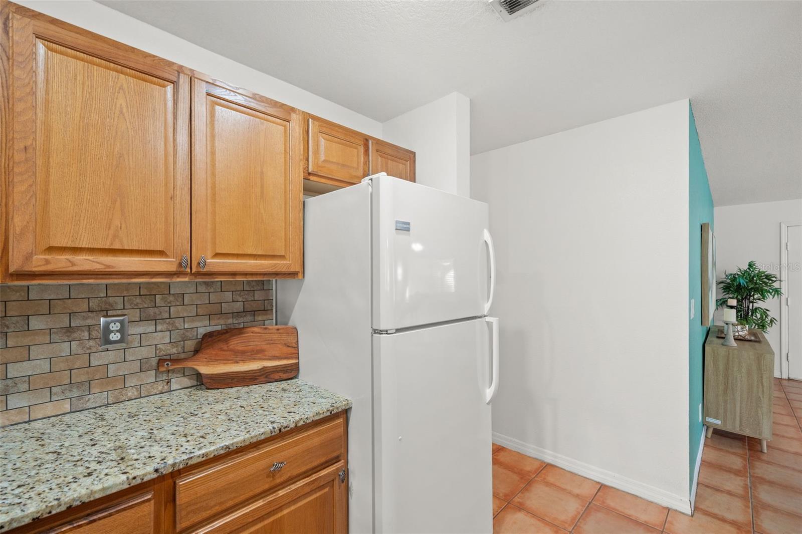 Image 17 of 33 For 9217 Maynard Avenue