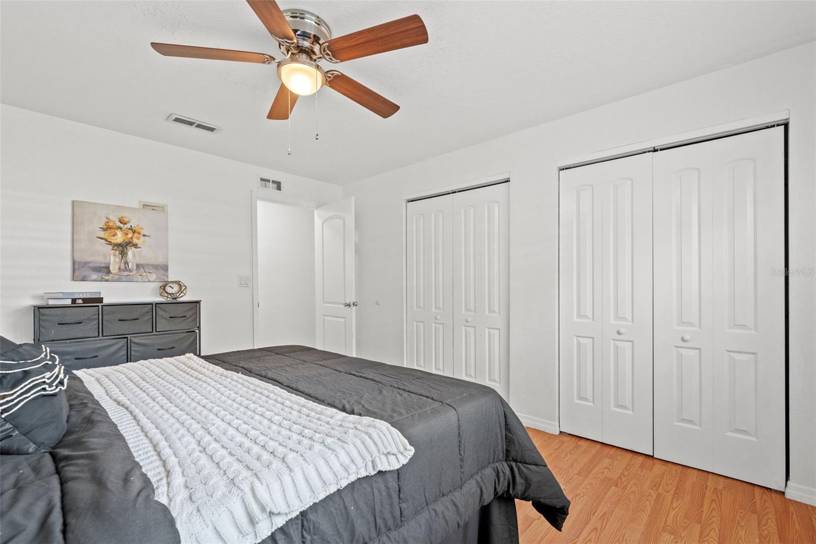 Image 20 of 33 For 9217 Maynard Avenue