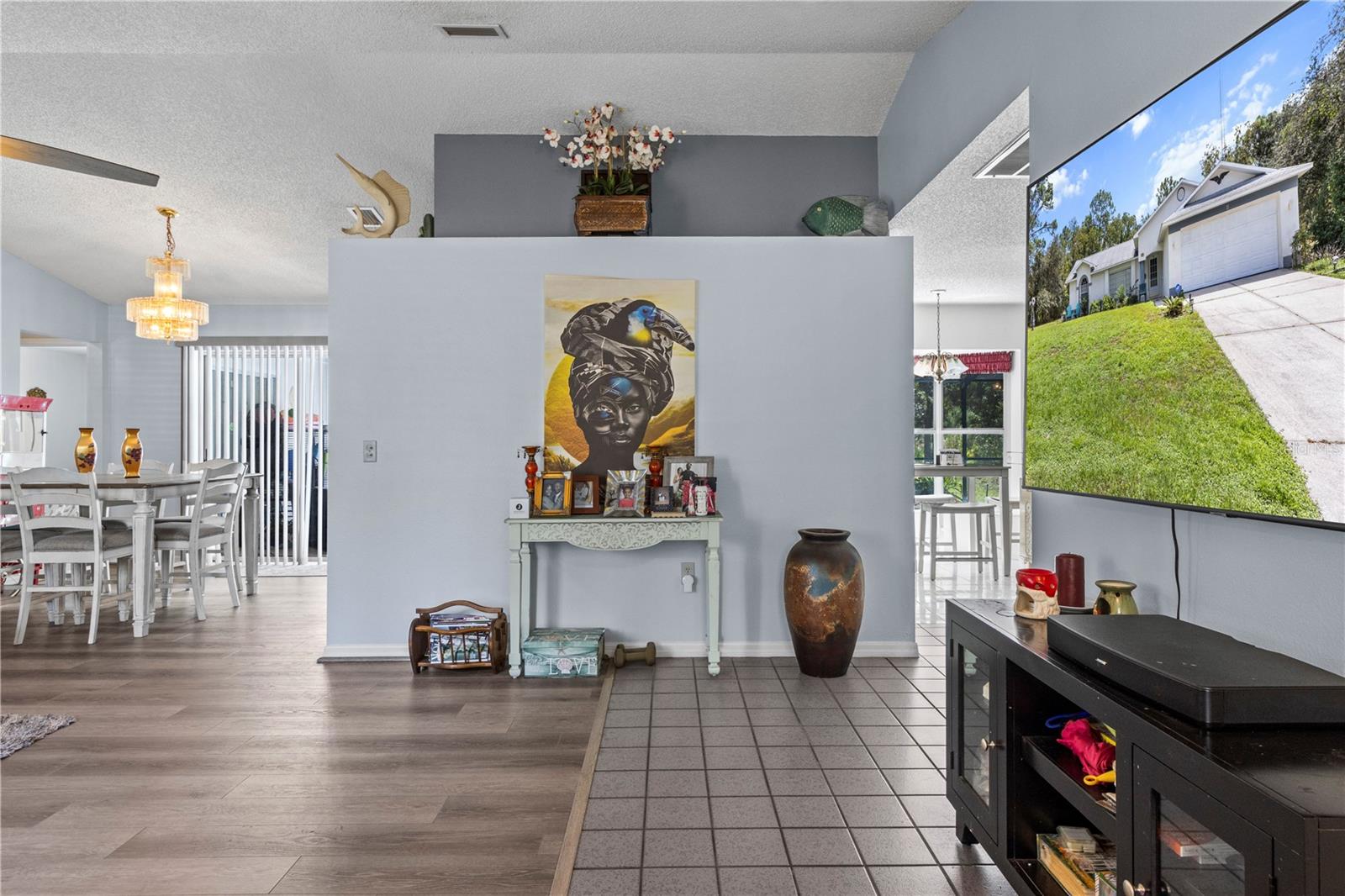 Image 4 of 32 For 11 Pagoda Court N