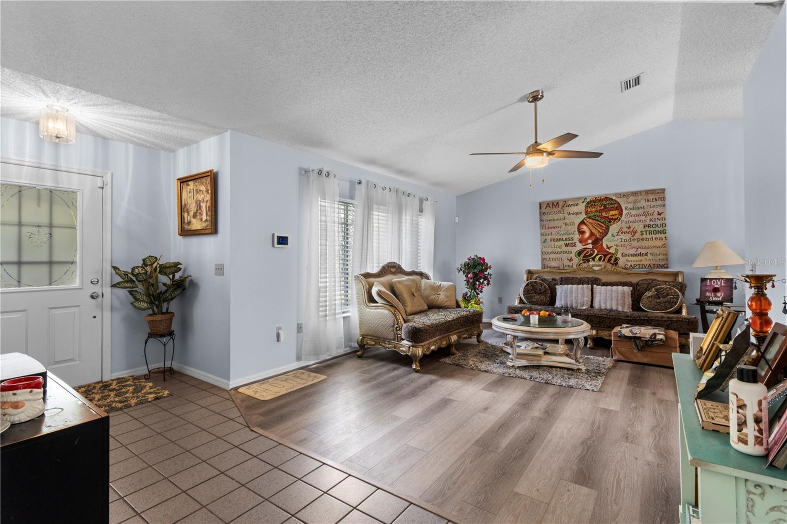 Image 6 of 32 For 11 Pagoda Court N
