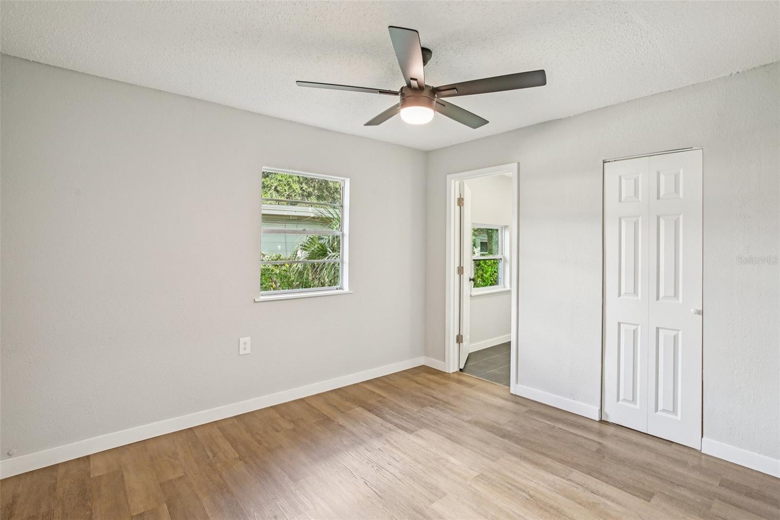 Image 11 of 28 For 1675 13th Avenue S