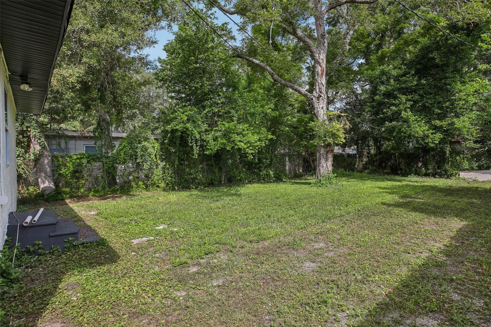 Image 25 of 28 For 1675 13th Avenue S