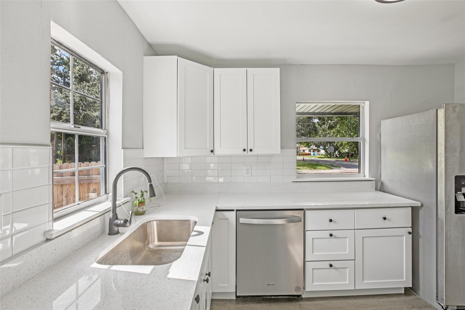 Image 8 of 28 For 1675 13th Avenue S