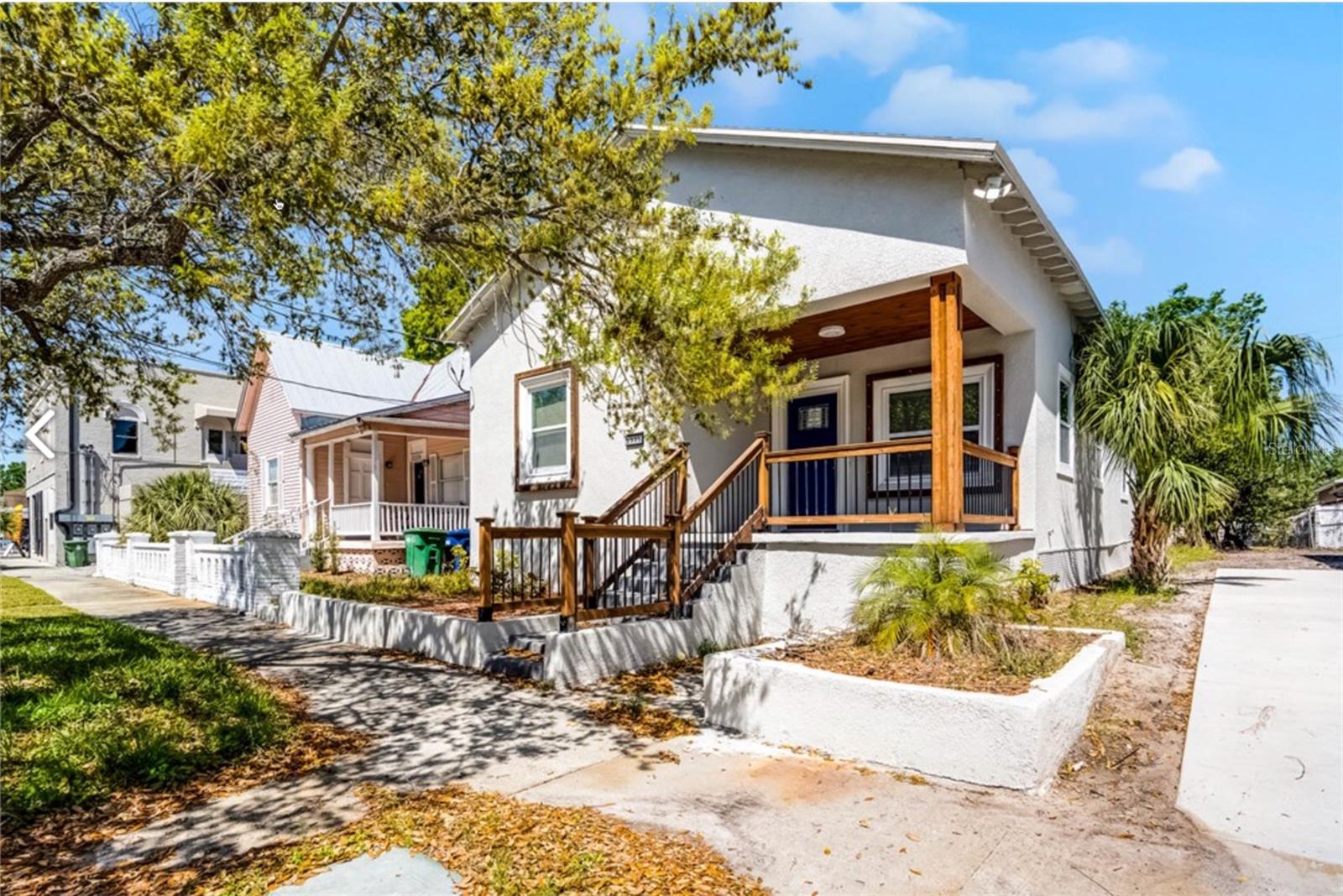 Image 6 of 67 For 2335 Beach Street