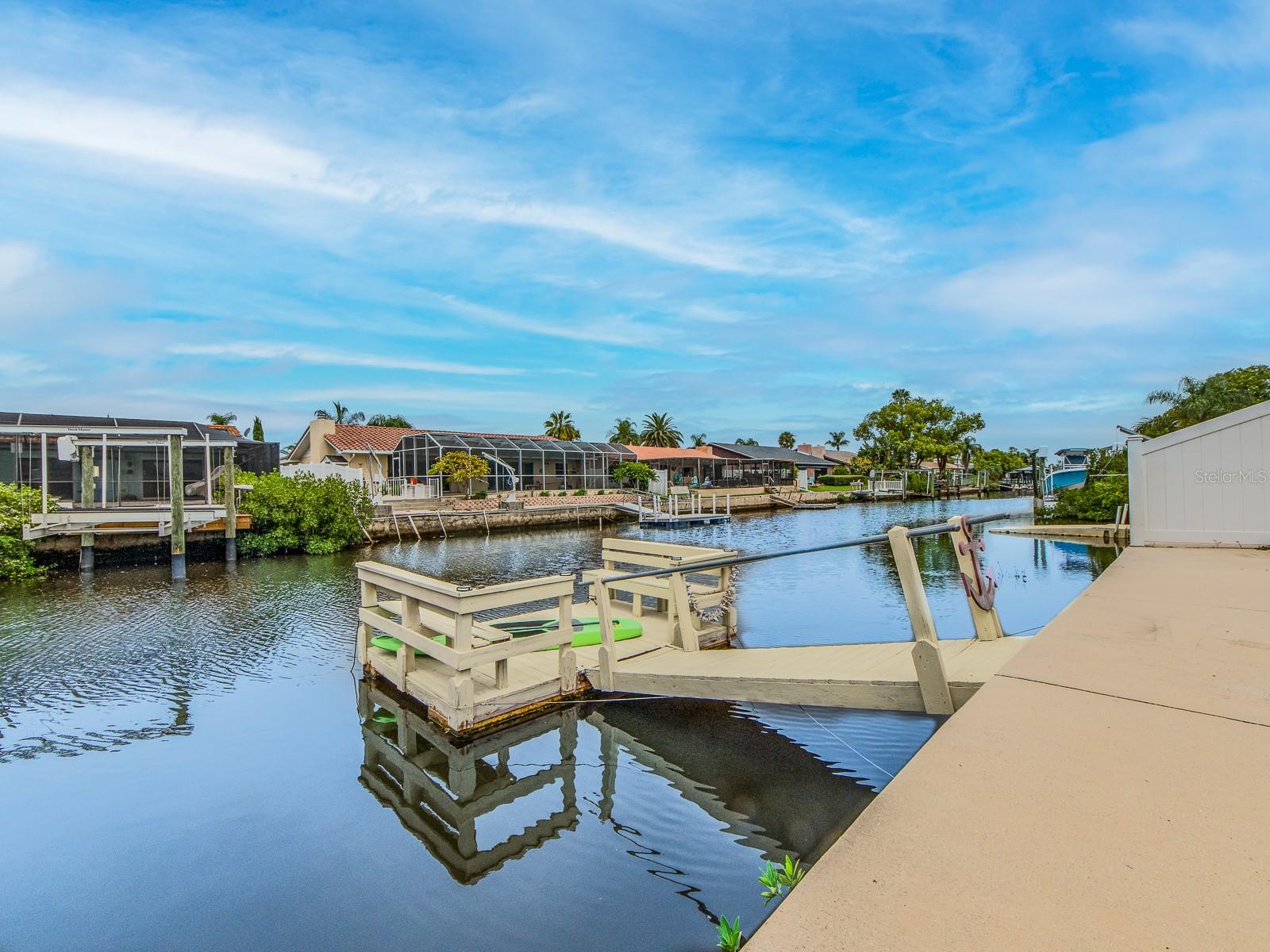 Listing photo id 39 for 9811 San Mateo Way
