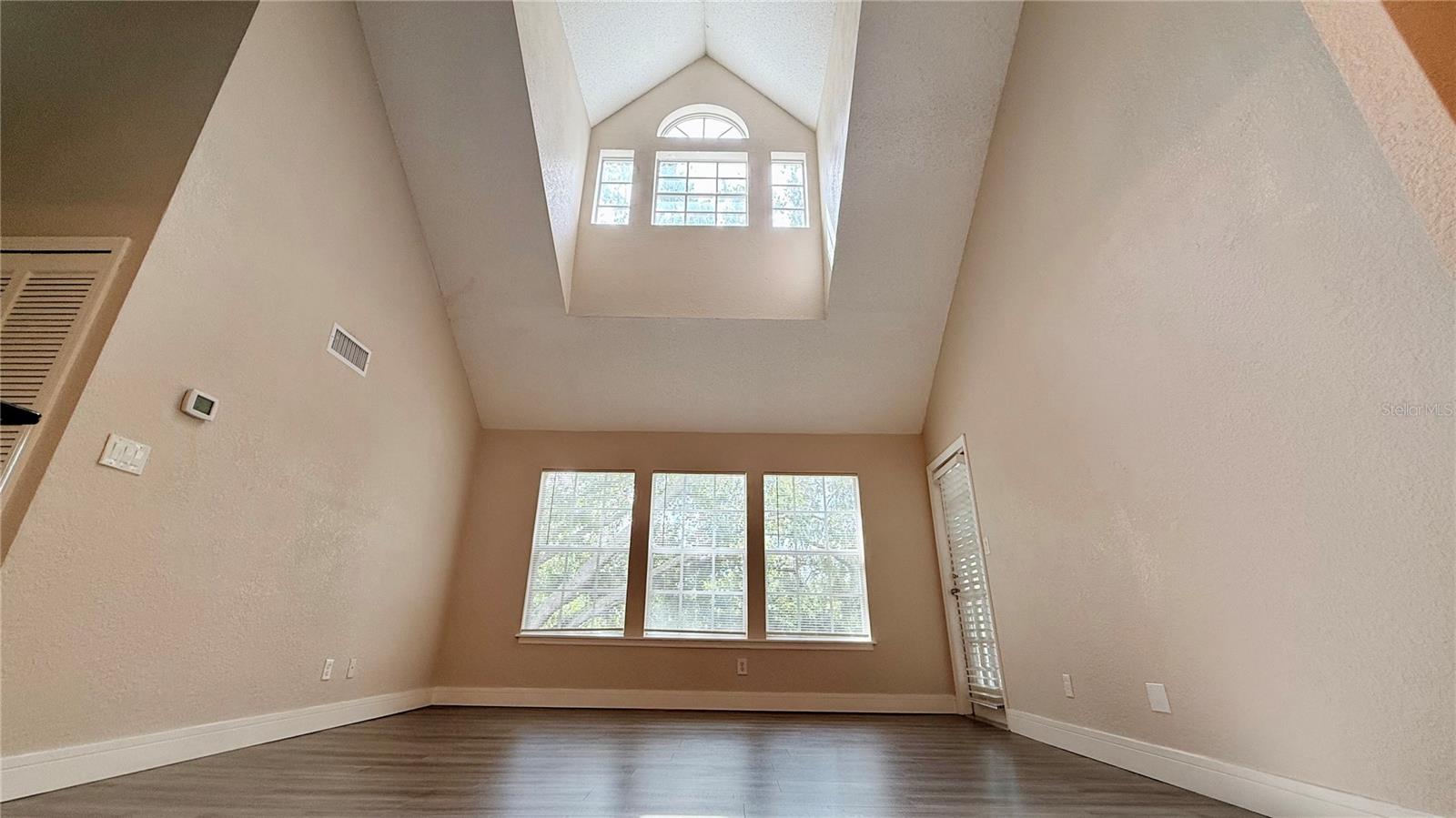 Image 5 of 57 For 3274 Haviland Court 204