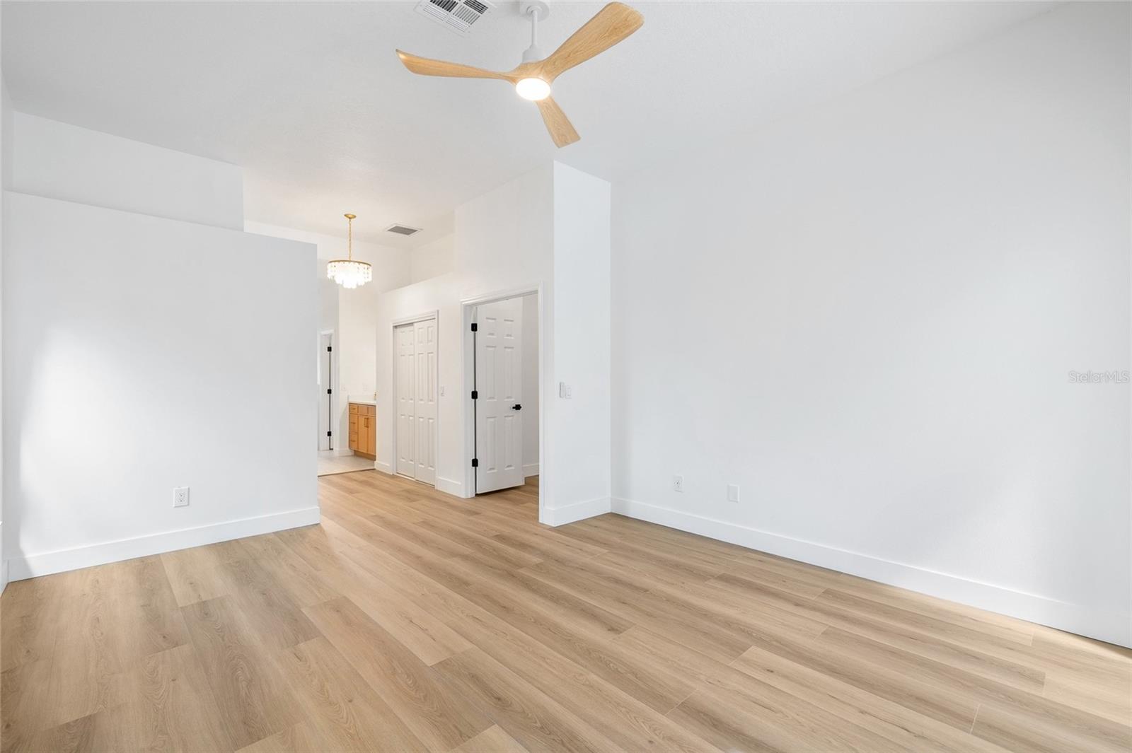 Image 23 of 54 For 2725 Onizuka Court