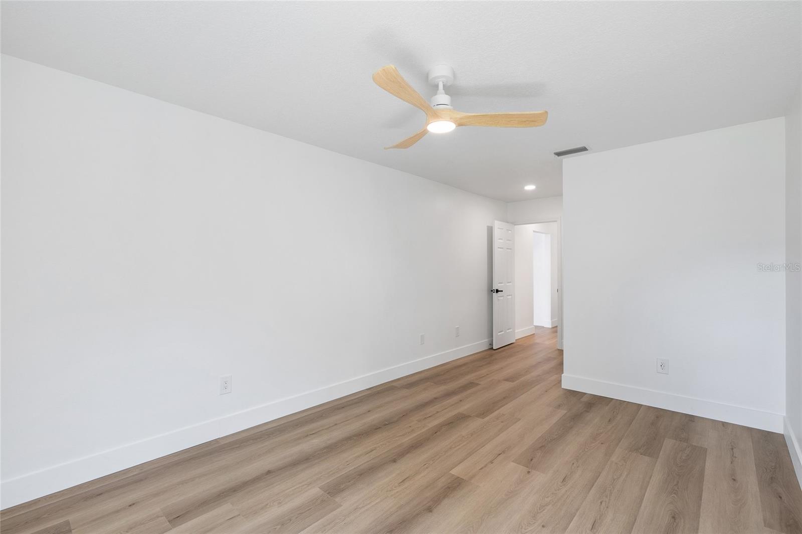 Image 30 of 54 For 2725 Onizuka Court