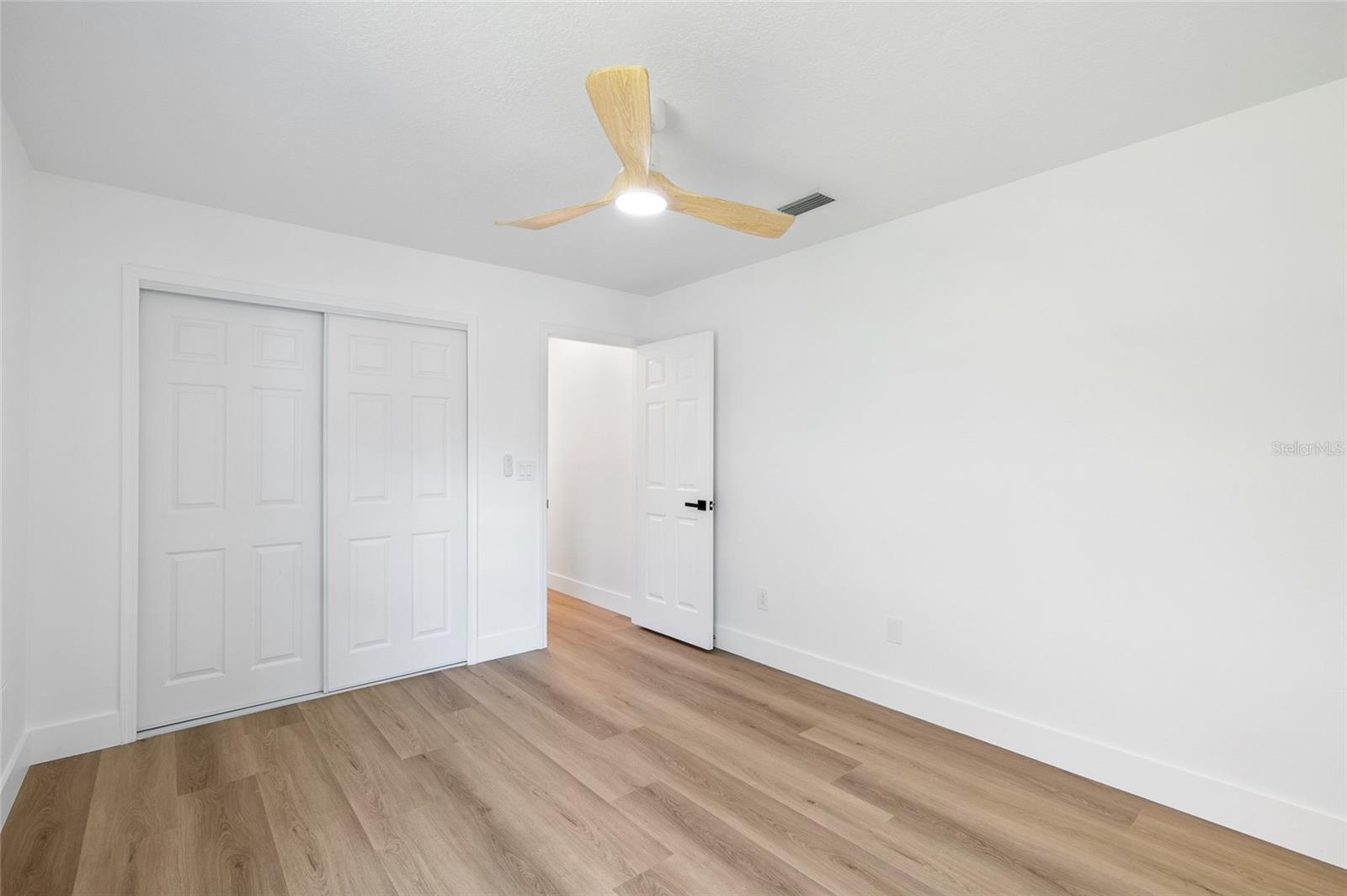 Image 34 of 54 For 2725 Onizuka Court