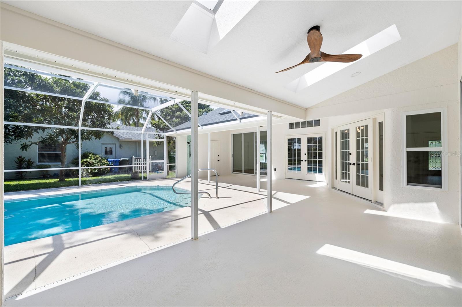 Image 38 of 54 For 2725 Onizuka Court