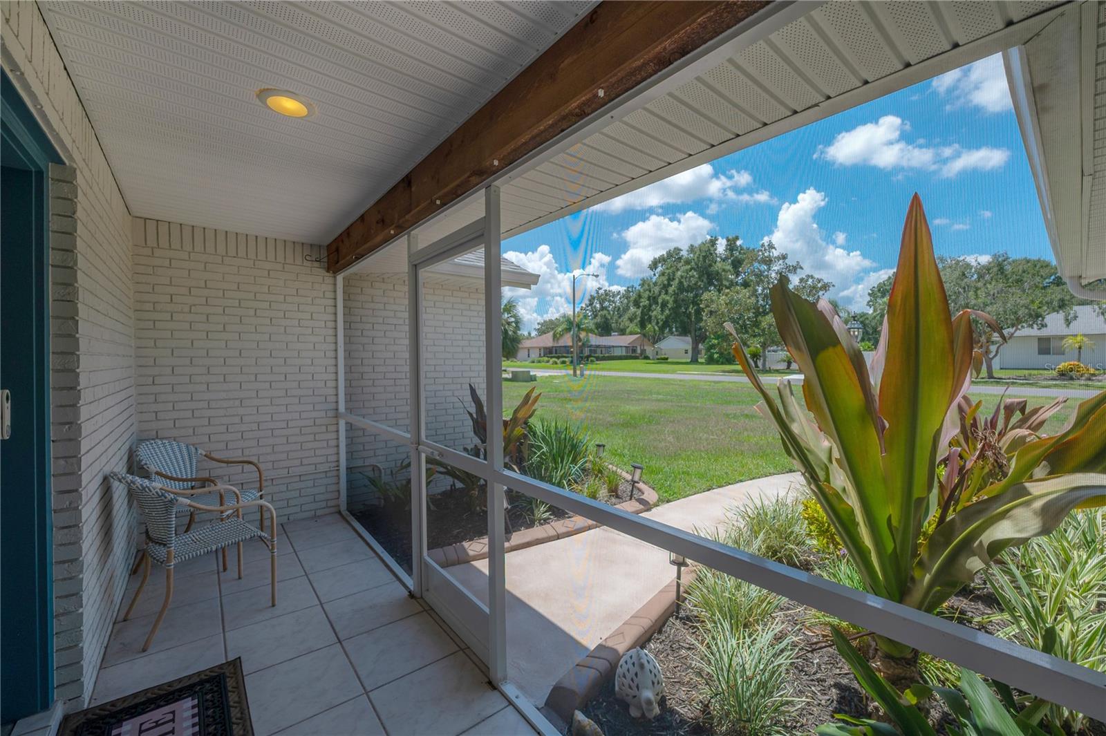 Image 3 of 39 For 6142 Caroline Drive