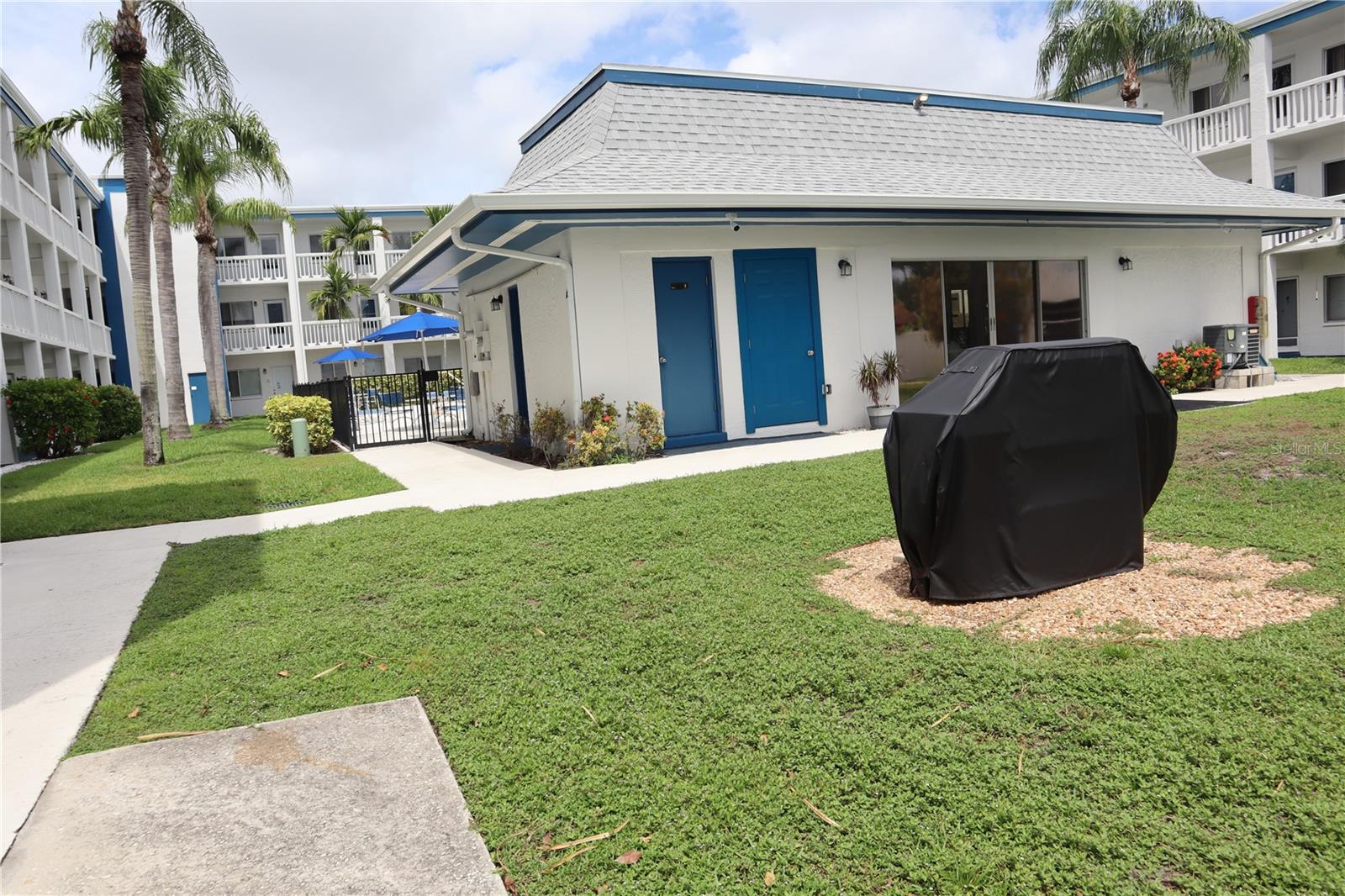 Image 19 of 25 For 350 79th Avenue N 236