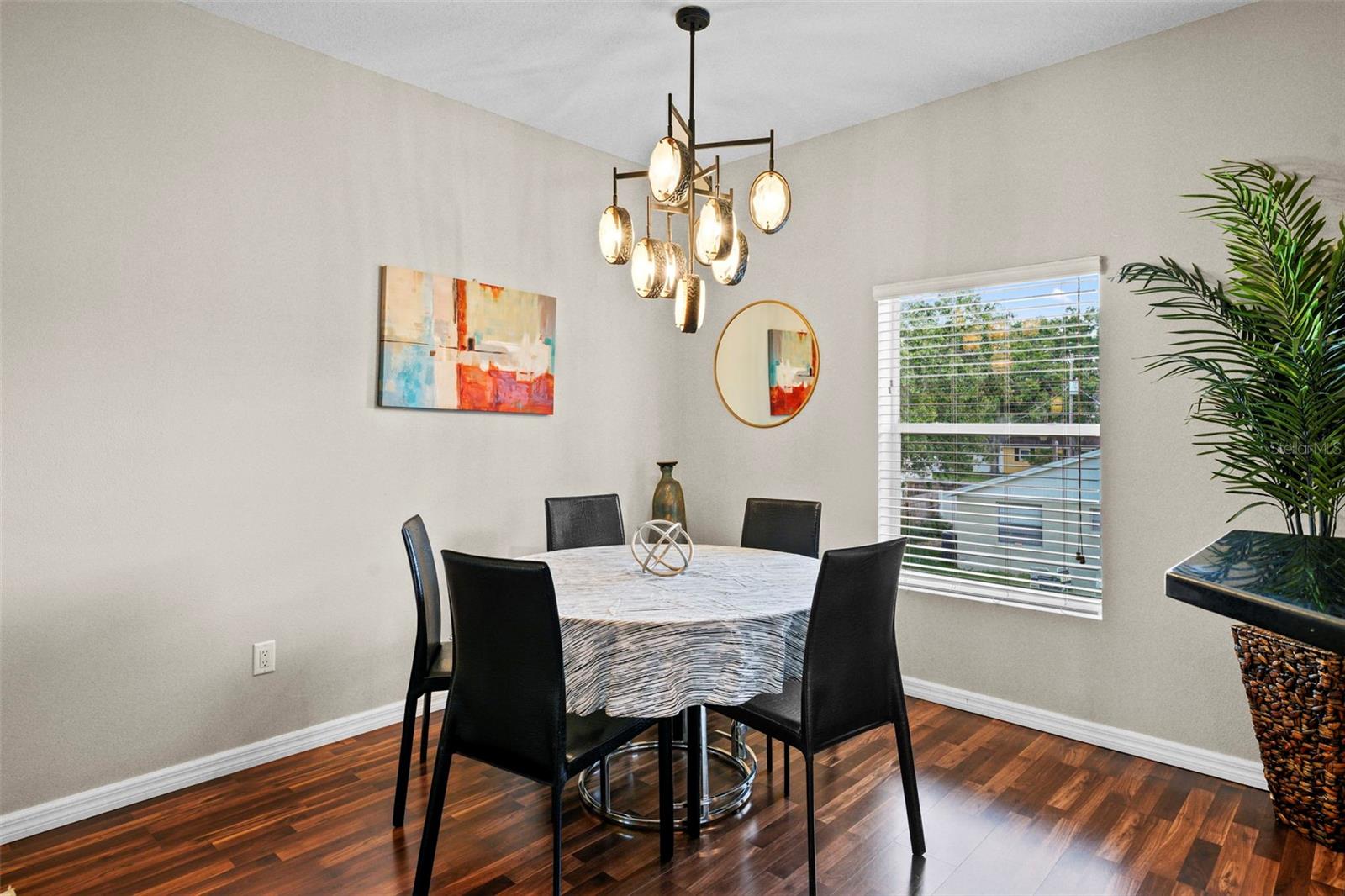Image 17 of 43 For 3625 Bay Heights Way