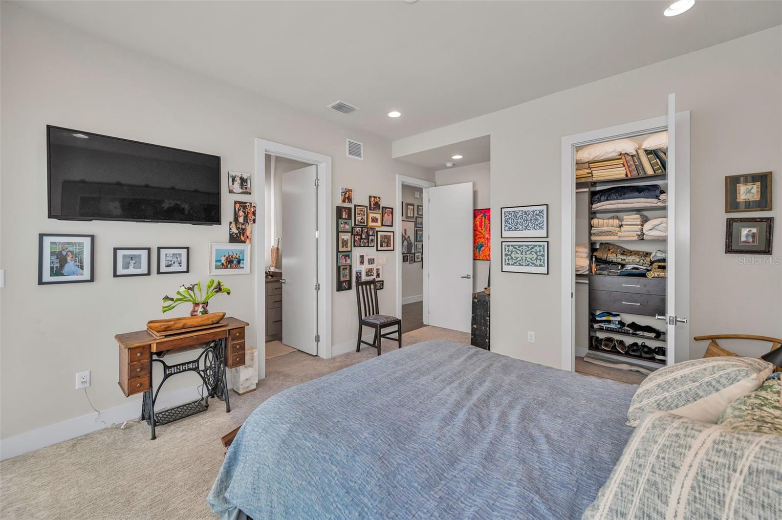 Image 39 of 88 For 7843 10th Avenue S