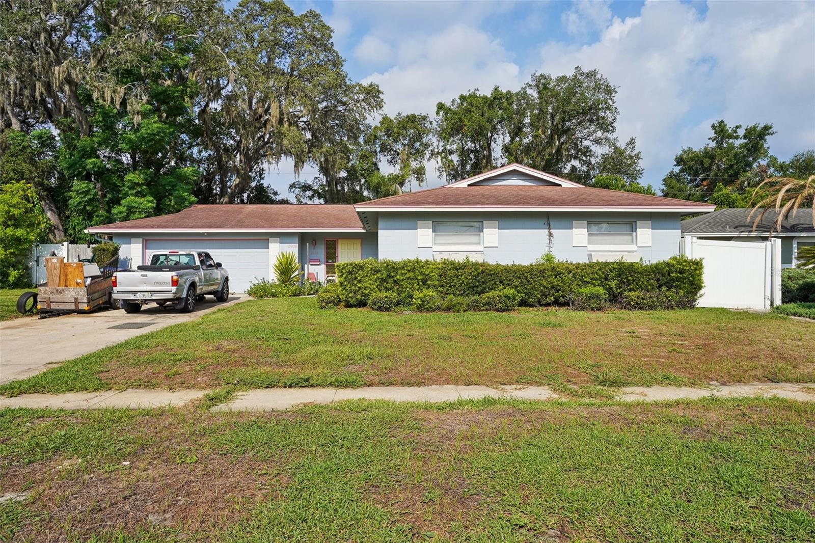 Listing Details for 2936 Castle Oak Avenue, ORLANDO, FL 32808