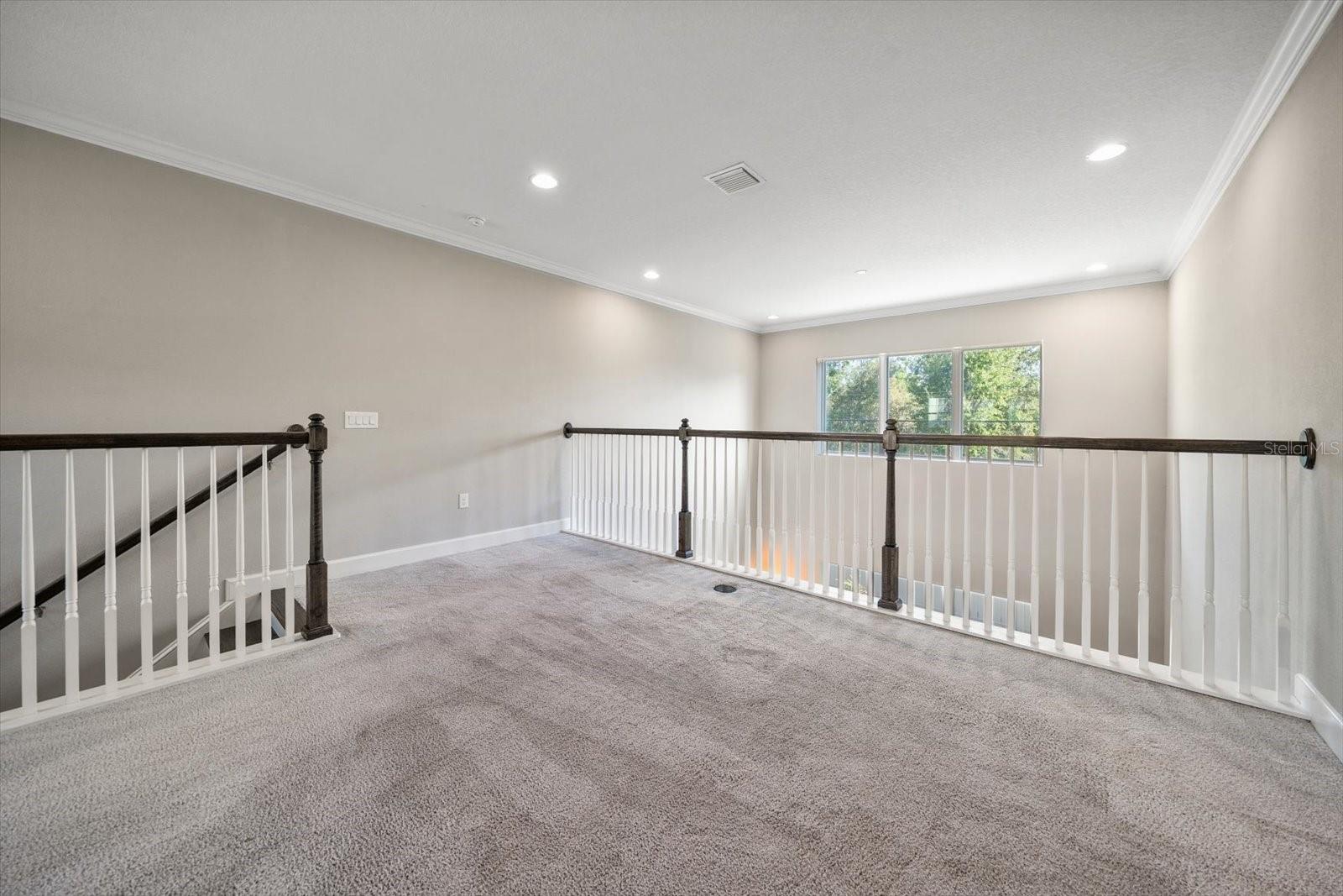 Image 31 of 40 For 8735 Terracina Lake Drive