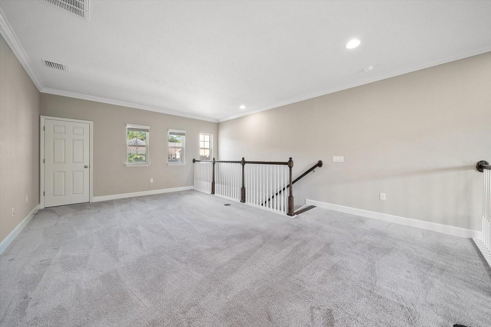 Image 32 of 40 For 8735 Terracina Lake Drive