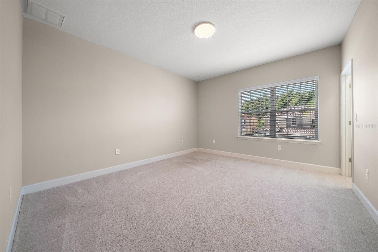 Image 38 of 40 For 8735 Terracina Lake Drive