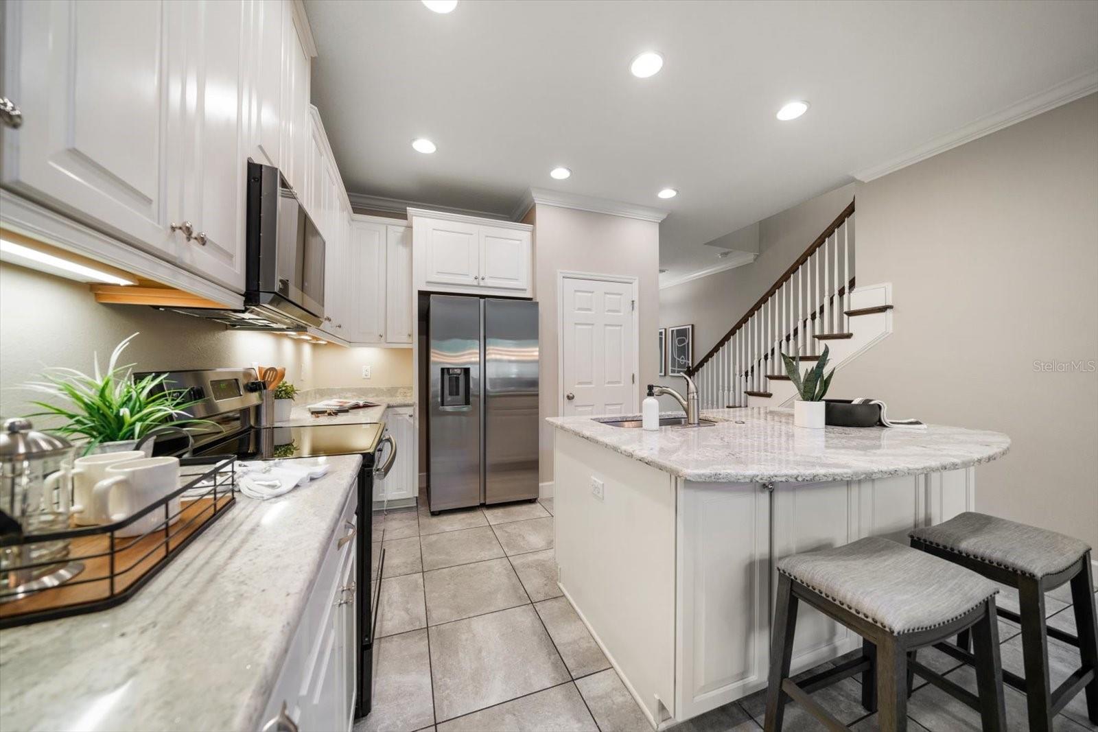 Image 5 of 40 For 8735 Terracina Lake Drive