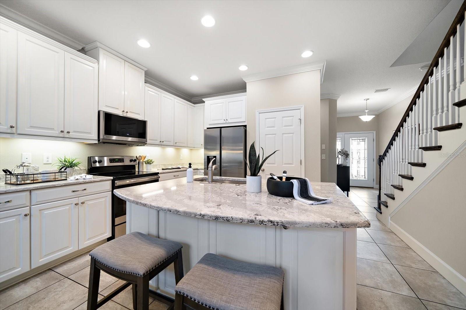 Image 6 of 40 For 8735 Terracina Lake Drive