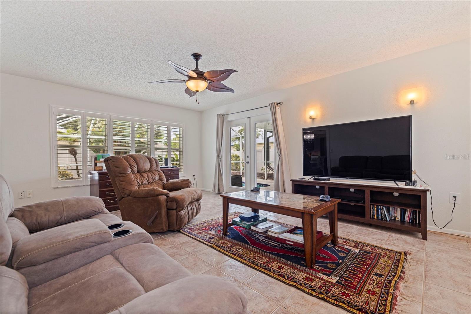 Image 12 of 31 For 6434 107th Terrace N