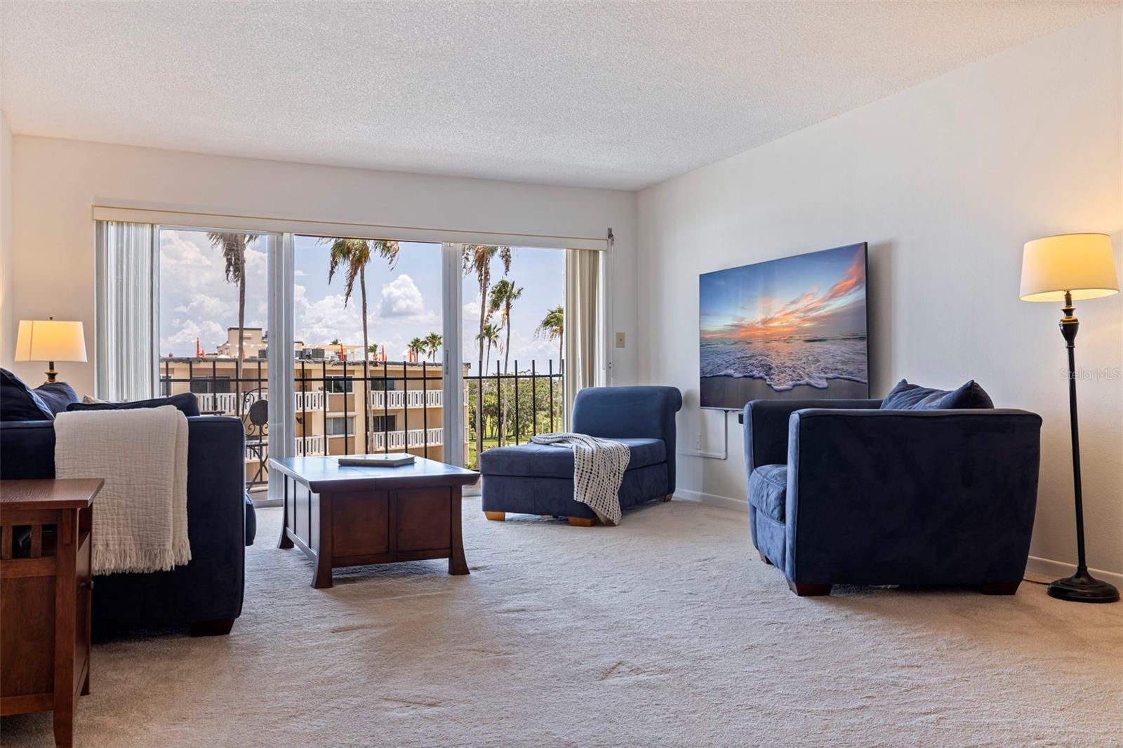 Image 16 of 58 For 1120 Shore Drive Ne 503