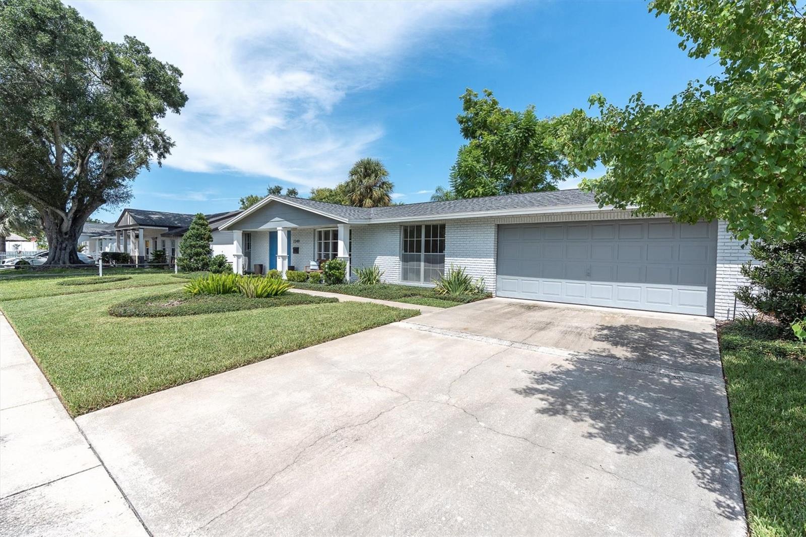 Image 41 of 44 For 2349 Fern Place