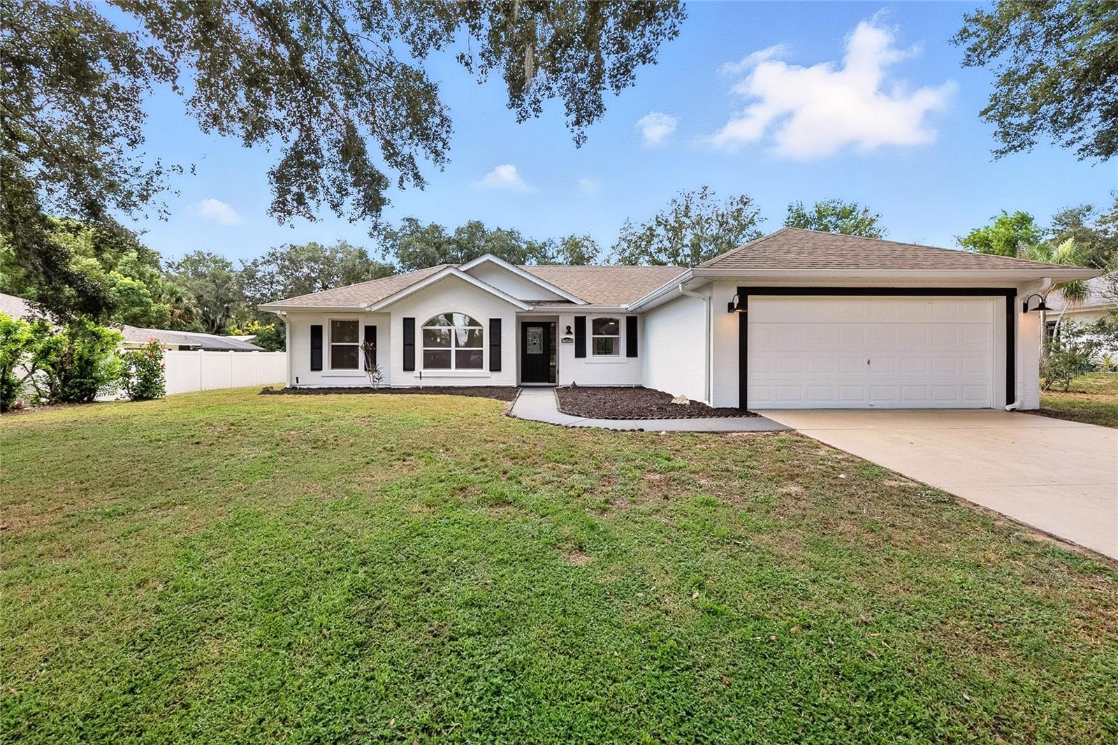 Details for 36551 Sundance Drive, GRAND ISLAND, FL 32735