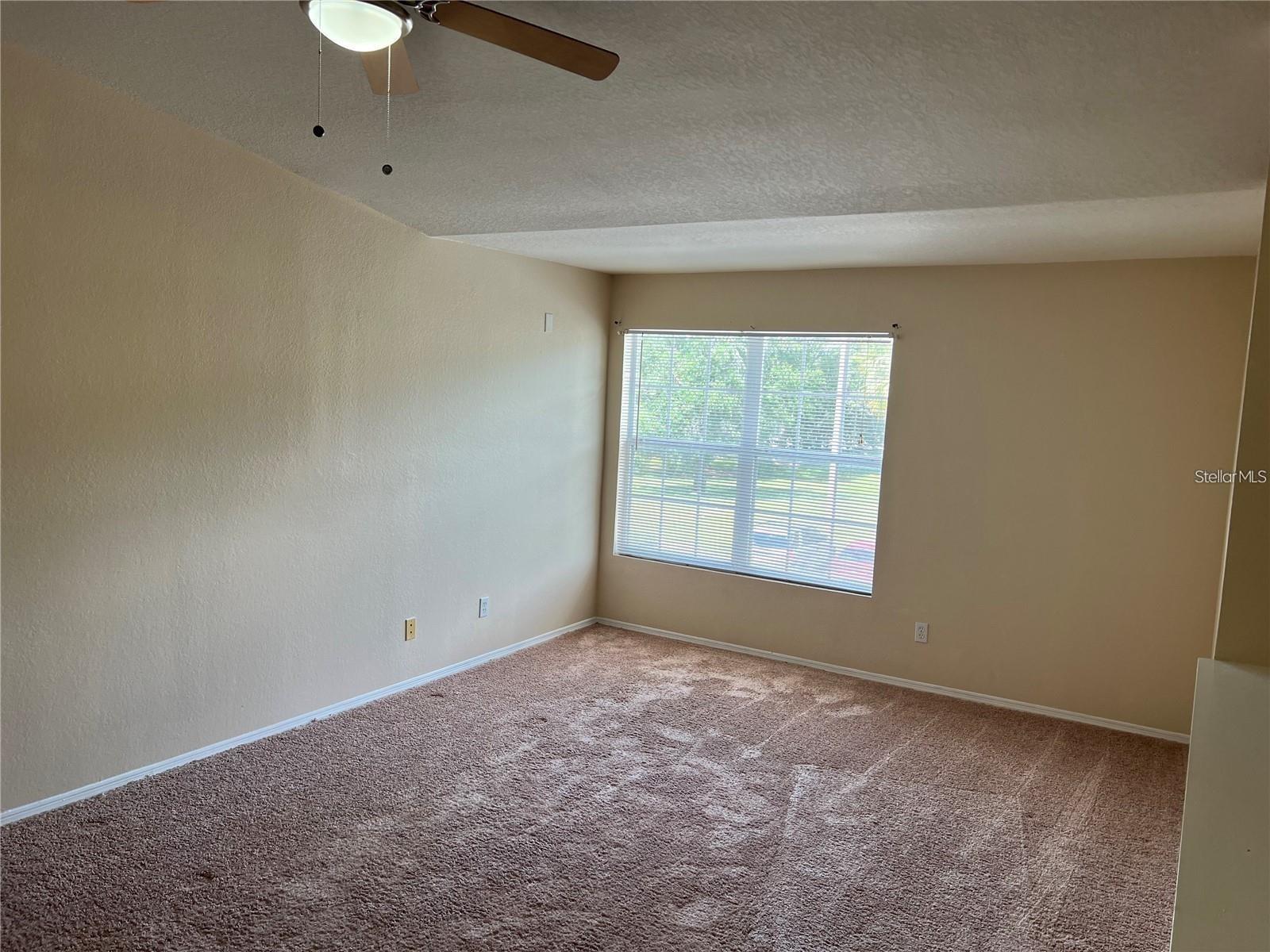 Listing photo id 2 for 36320 Stonewood Lane 202