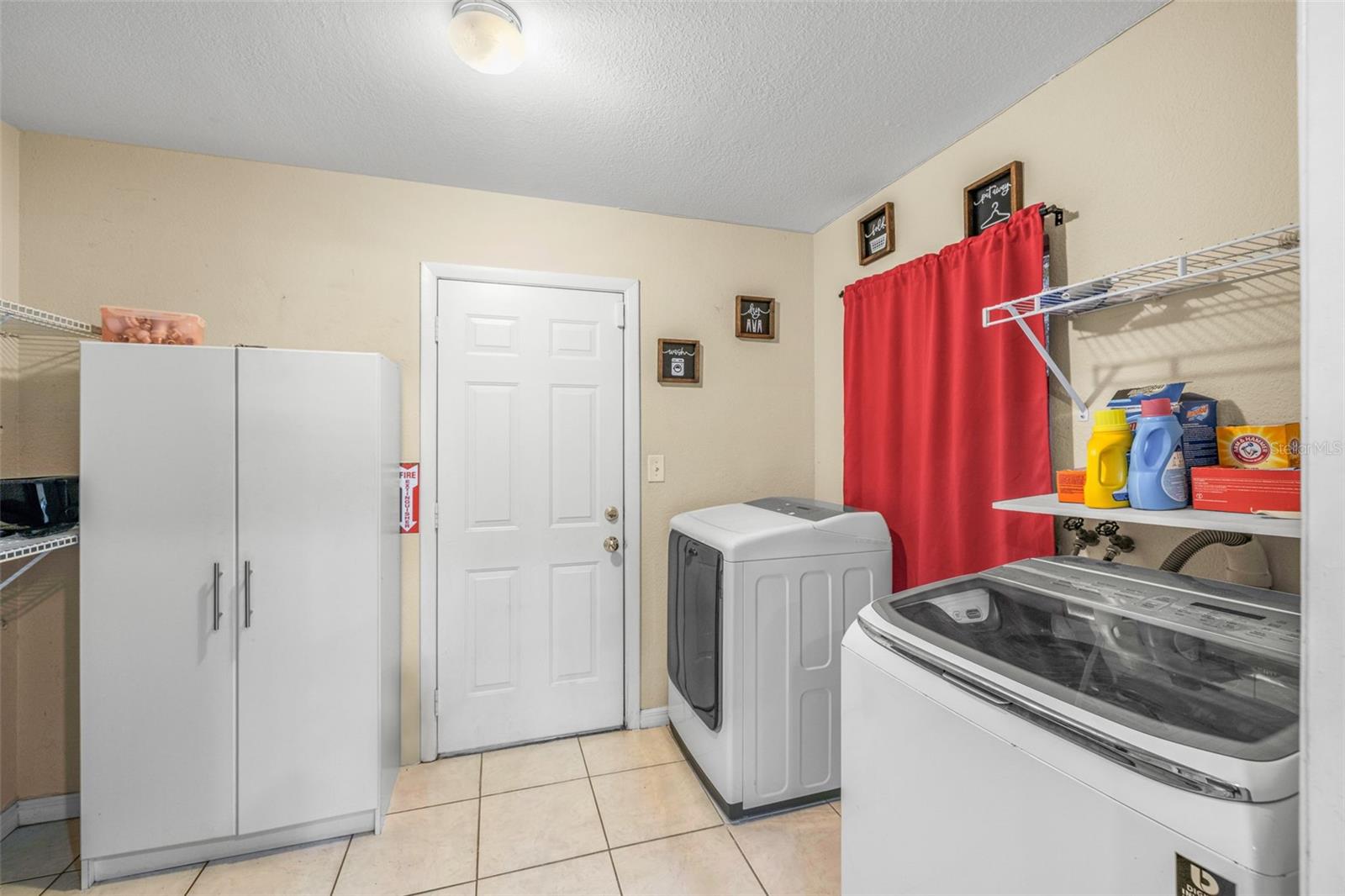 Image 24 of 51 For 11608 Boulevard