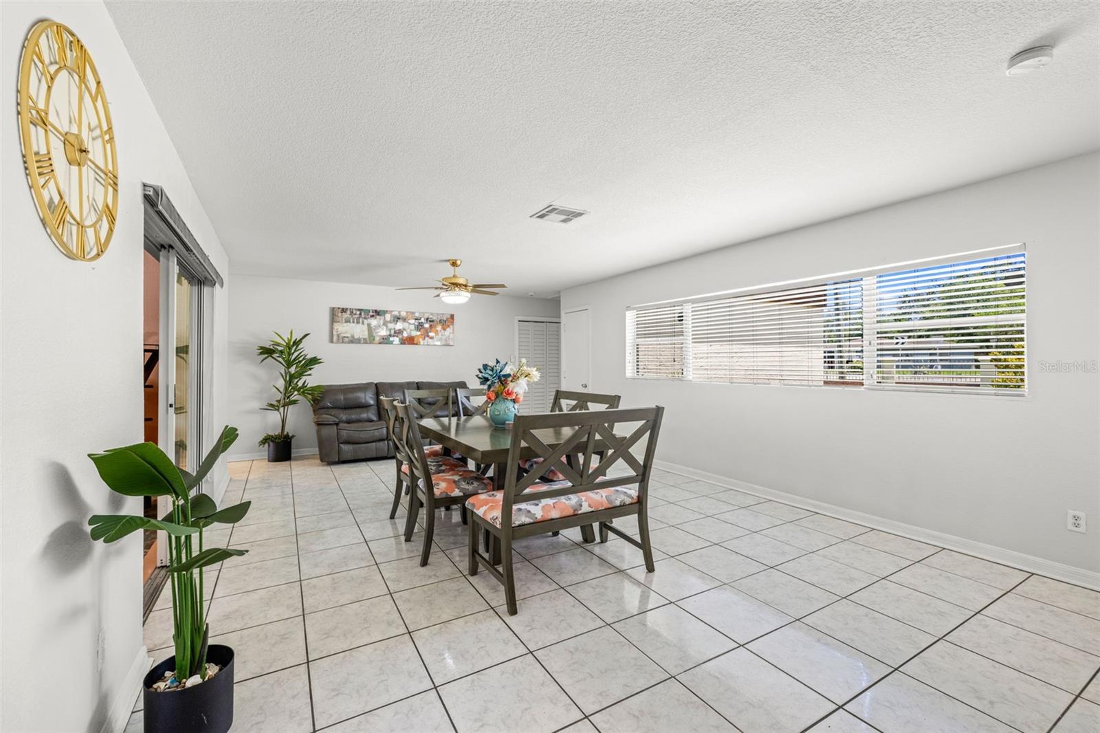 Image 8 of 51 For 11608 Boulevard