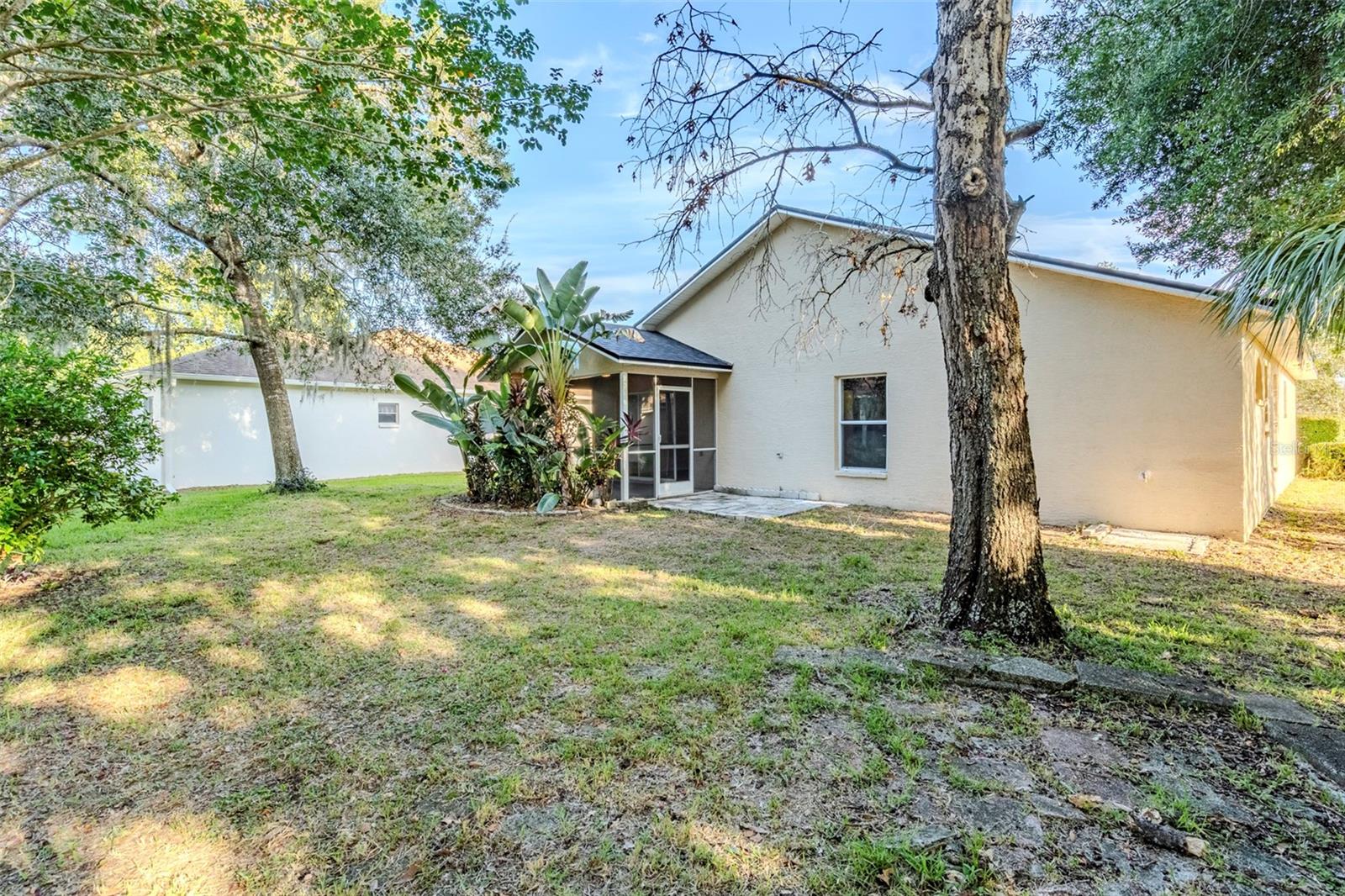 Listing photo id 17 for 13360 Wrenwood Circle