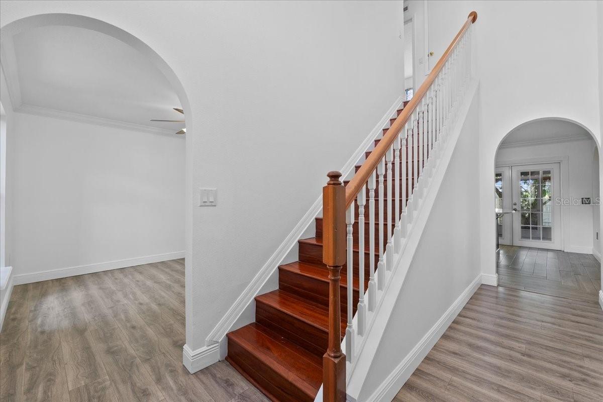 Image 6 of 31 For 1067 Ronlin Street