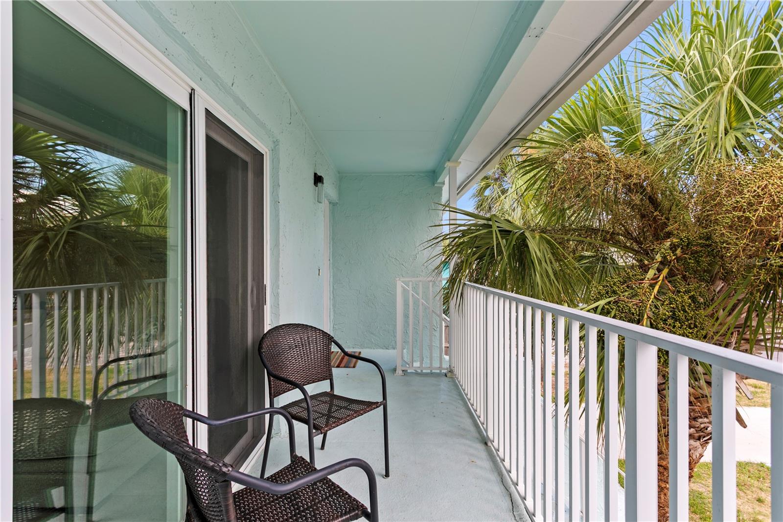 Image 16 of 52 For 103 14th Avenue