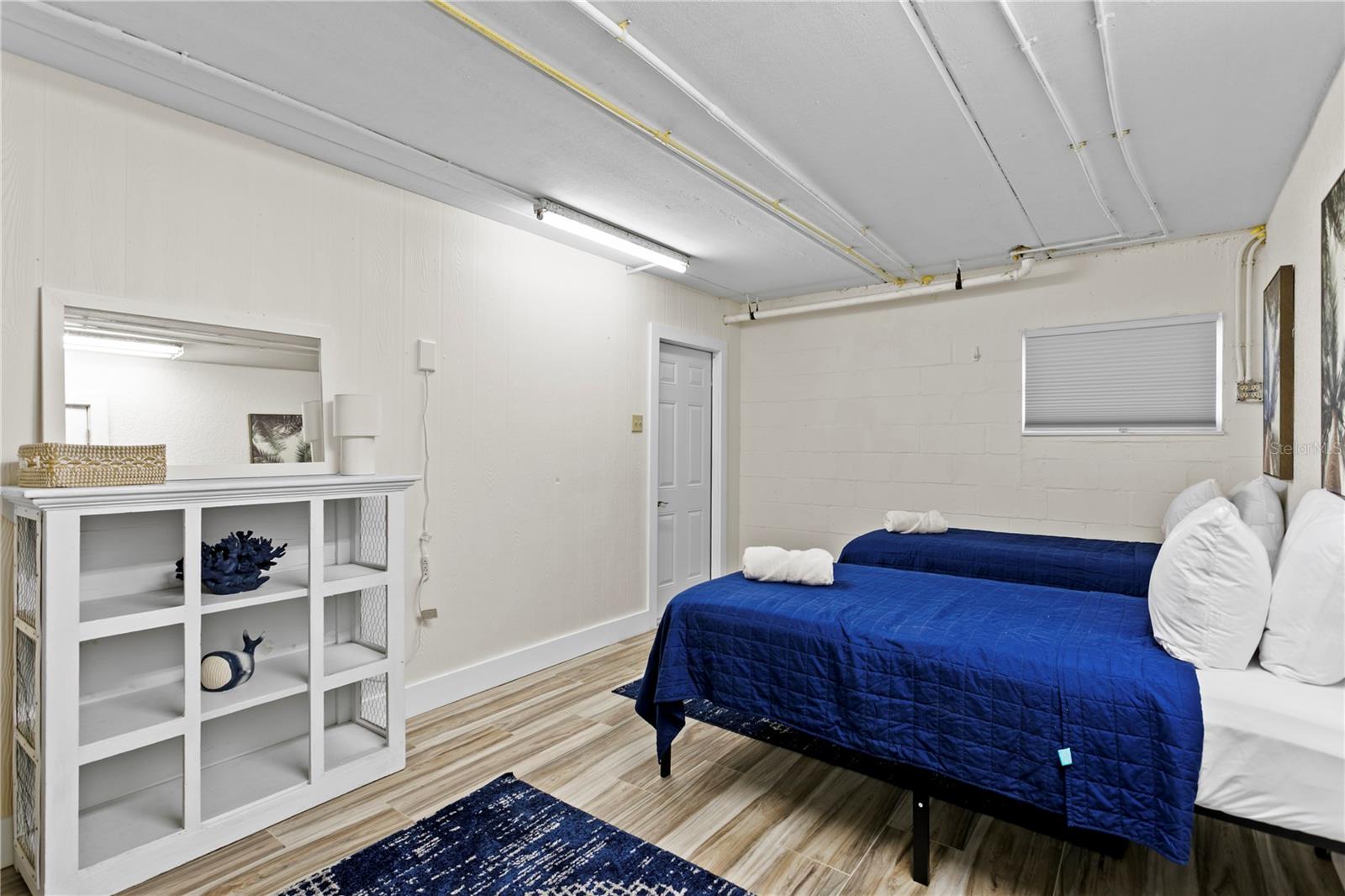 Image 41 of 52 For 103 14th Avenue