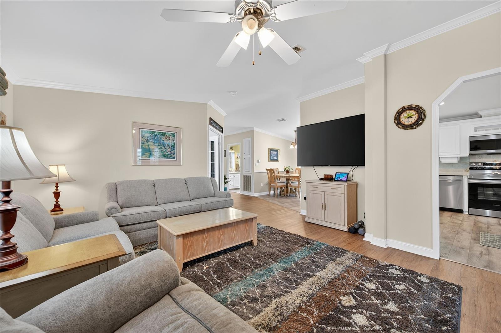 Image 14 of 47 For 7149 Naranja Street
