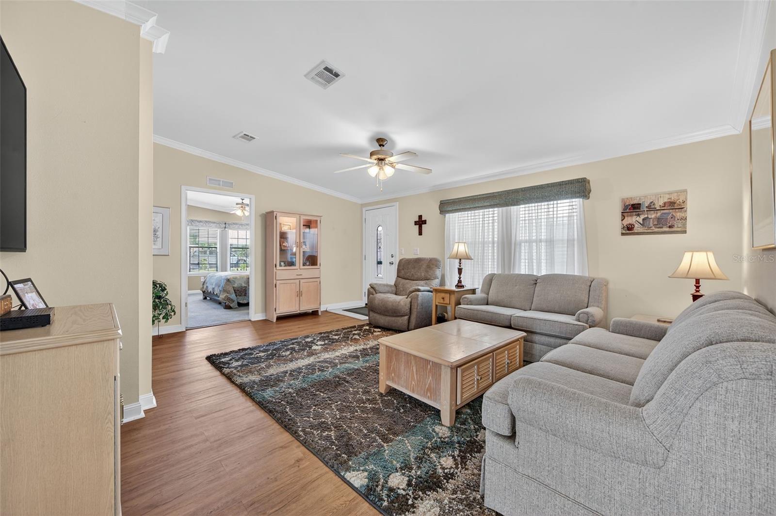 Image 16 of 47 For 7149 Naranja Street