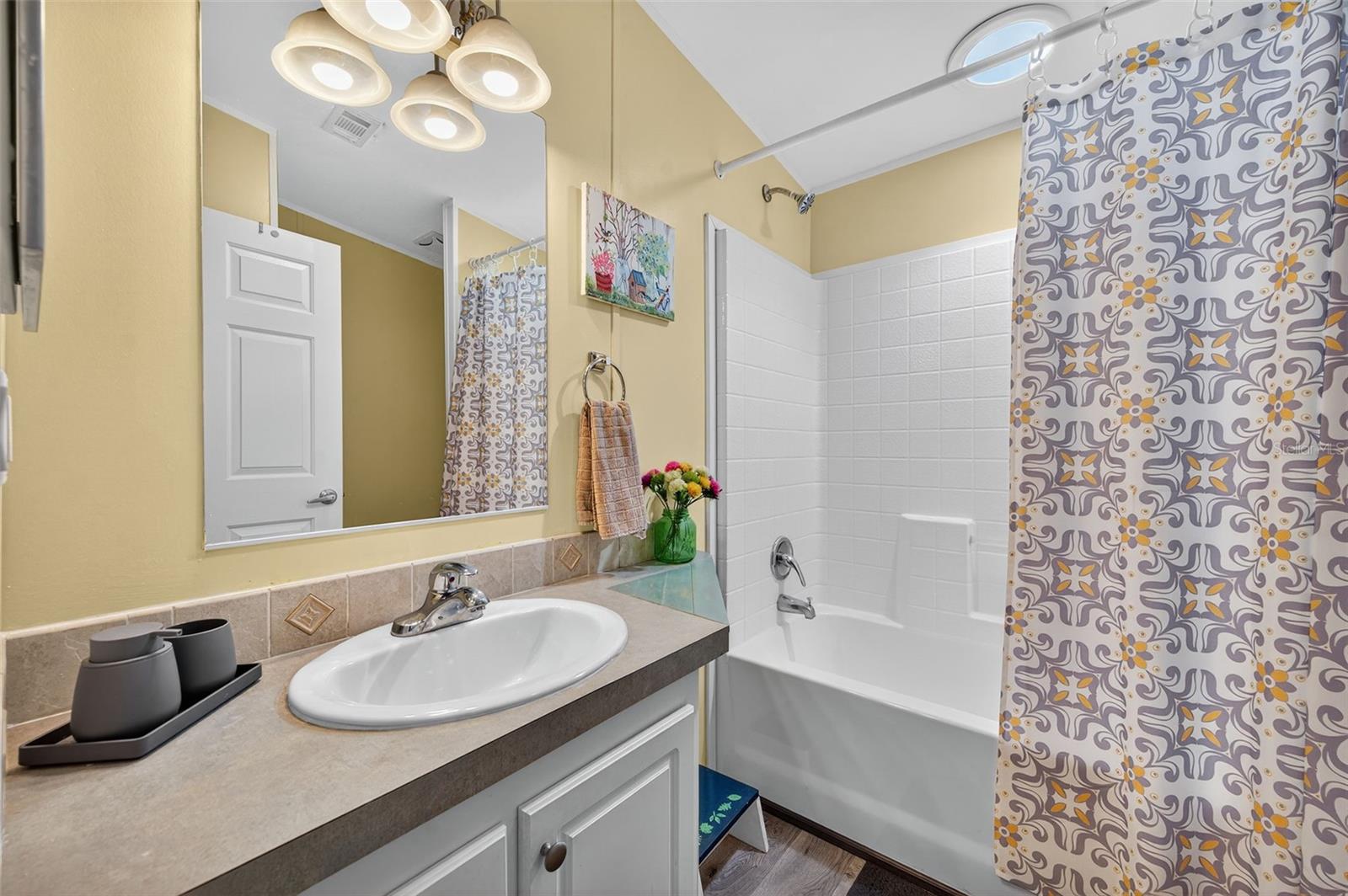 Image 35 of 47 For 7149 Naranja Street