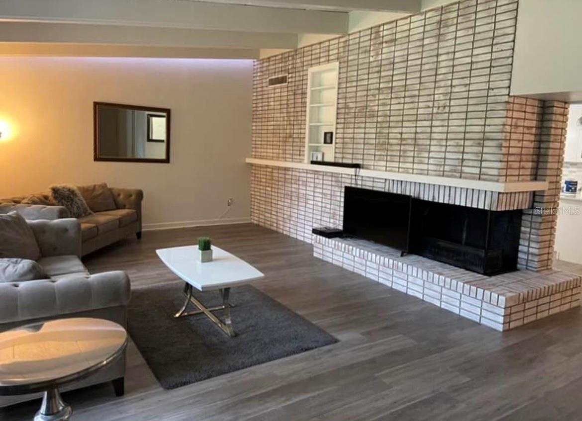 Image 4 of 32 For 813 22nd Street