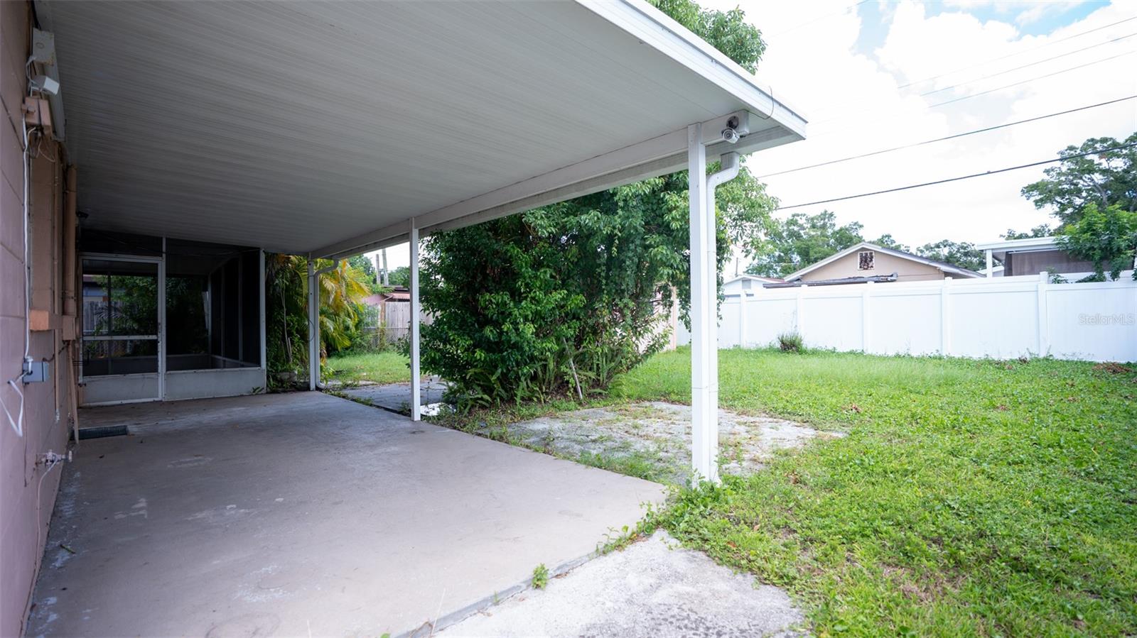 Image 16 of 36 For 6415 Blossom Avenue
