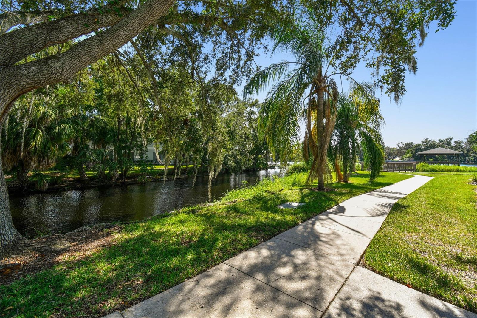 Image 35 of 97 For 4125 Dolphin Drive