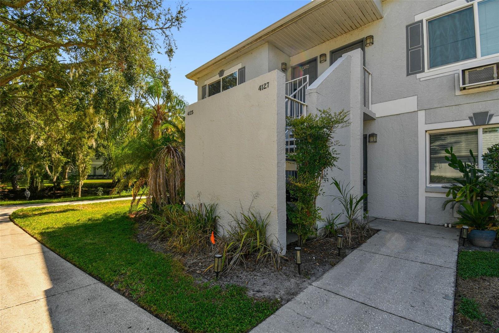 Image 4 of 97 For 4125 Dolphin Drive
