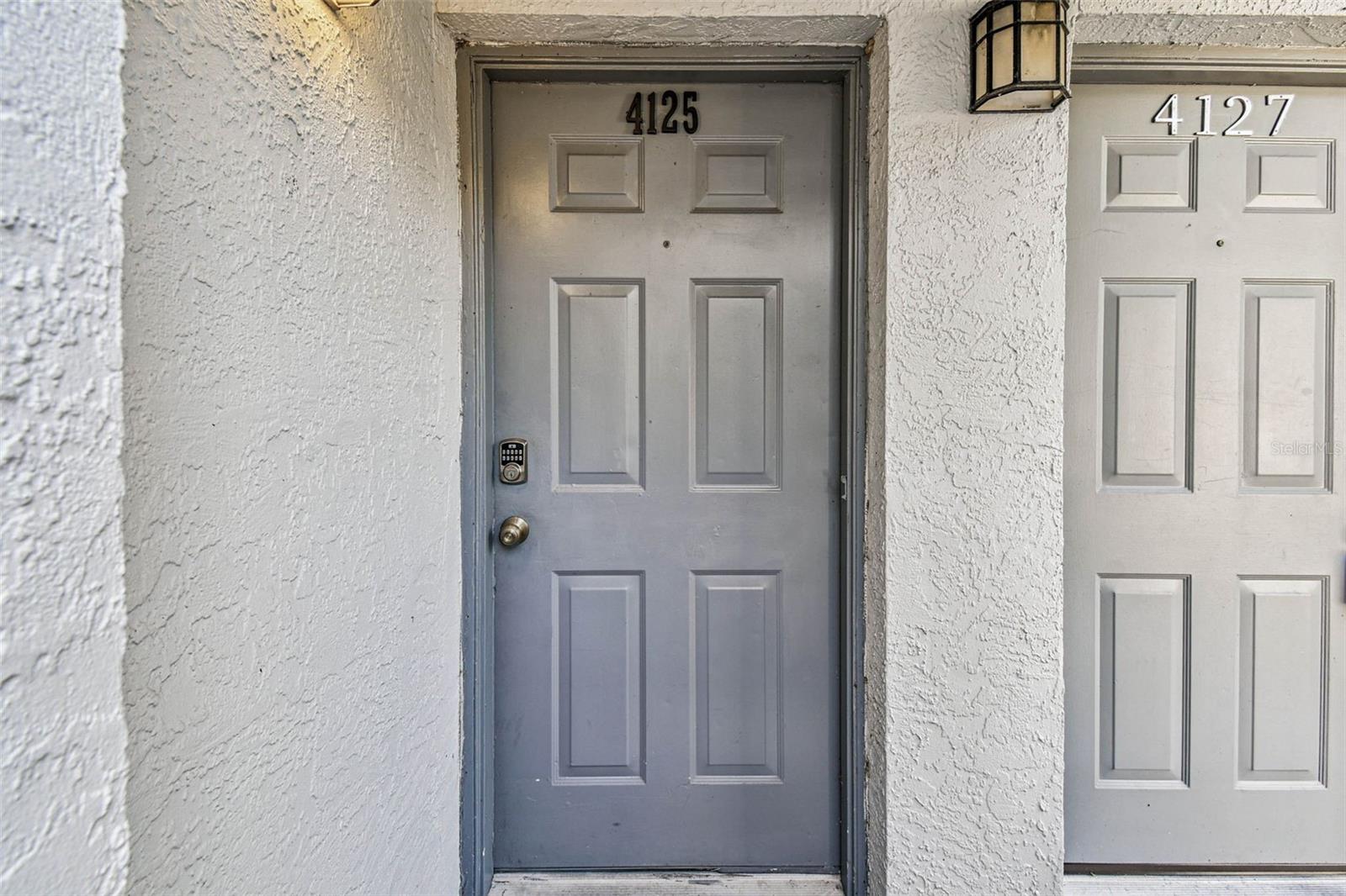 Image 5 of 97 For 4125 Dolphin Drive