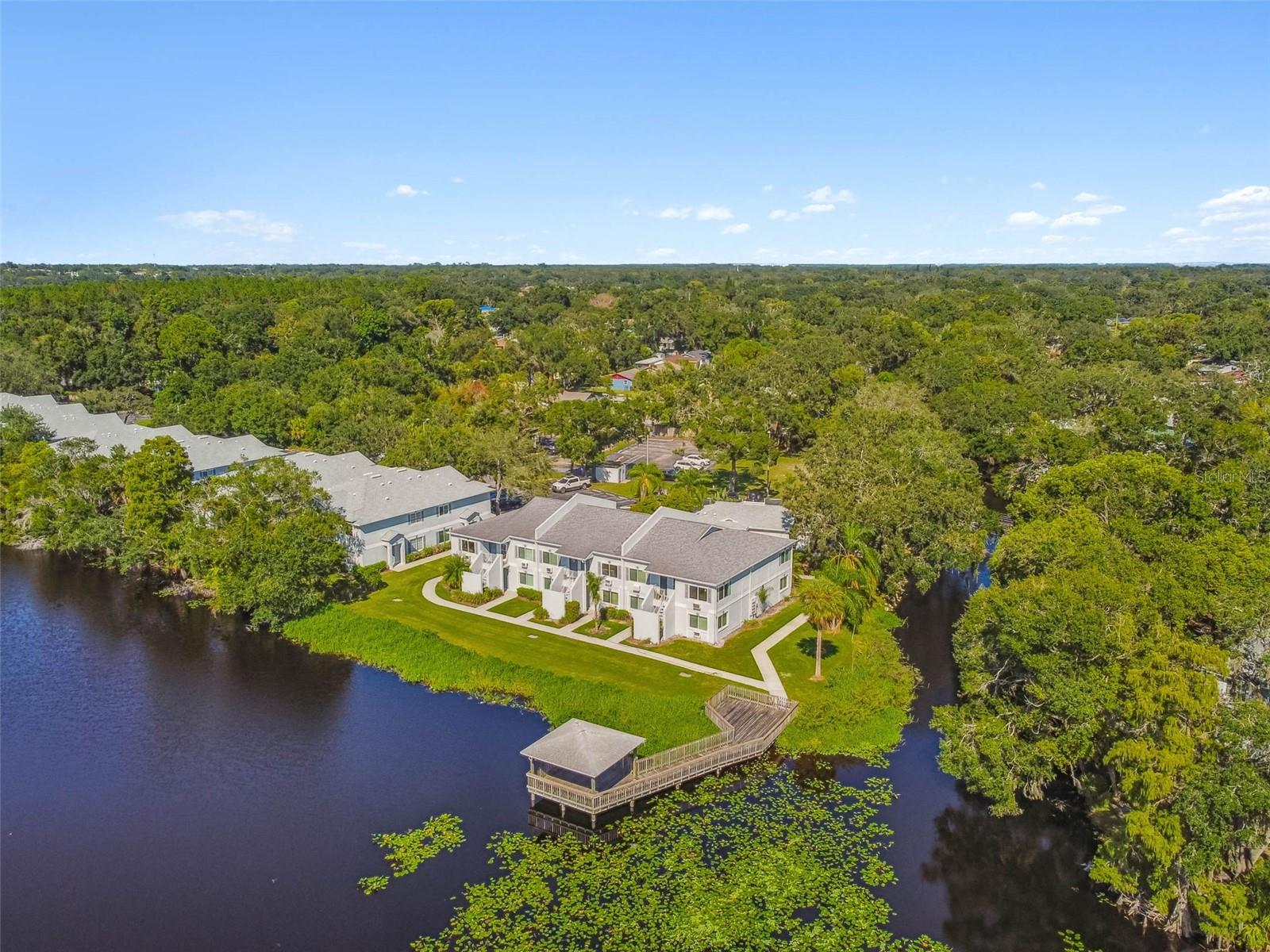 Image 52 of 97 For 4125 Dolphin Drive