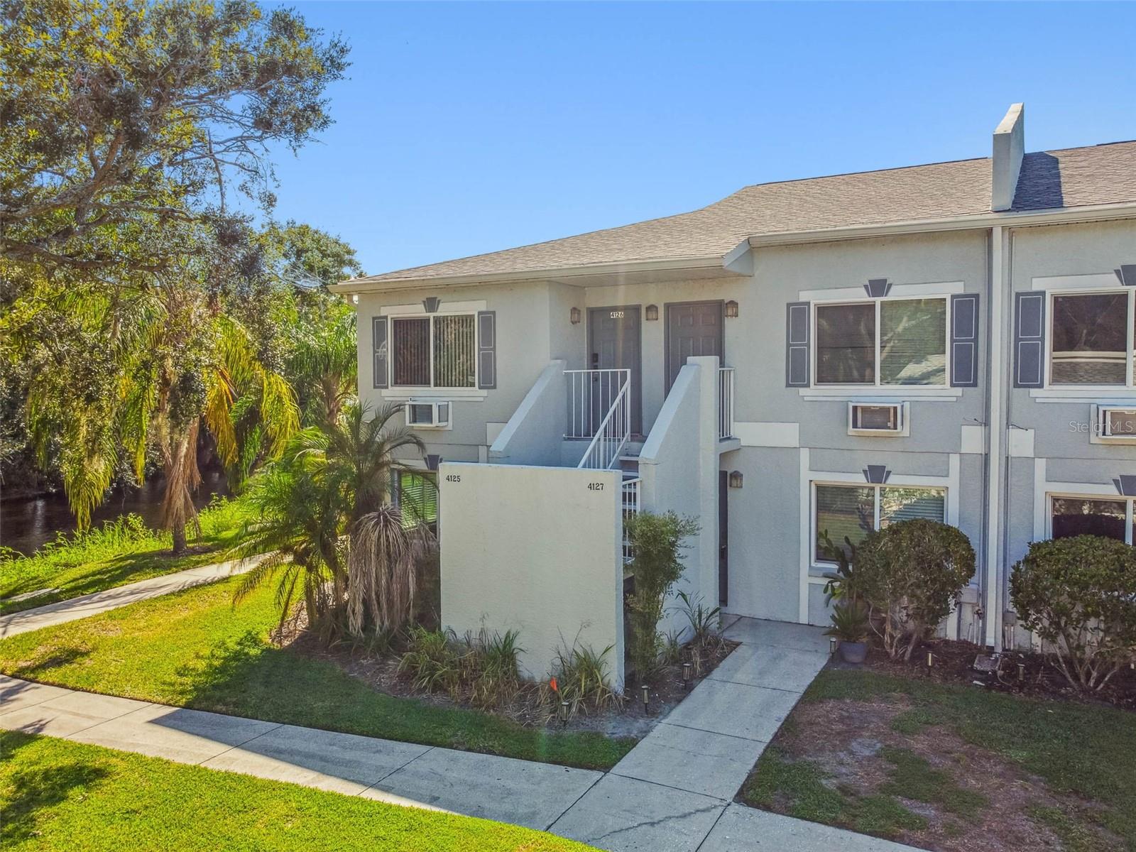 Image 58 of 97 For 4125 Dolphin Drive