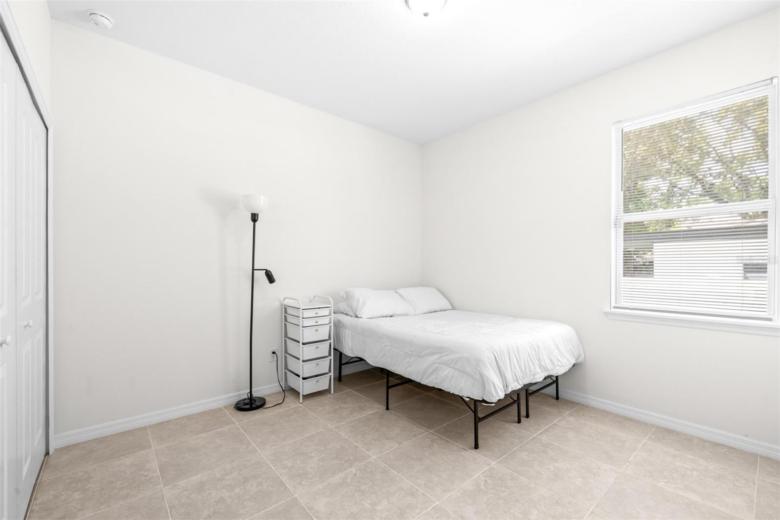 Image 18 of 21 For 7021 Willow Avenue