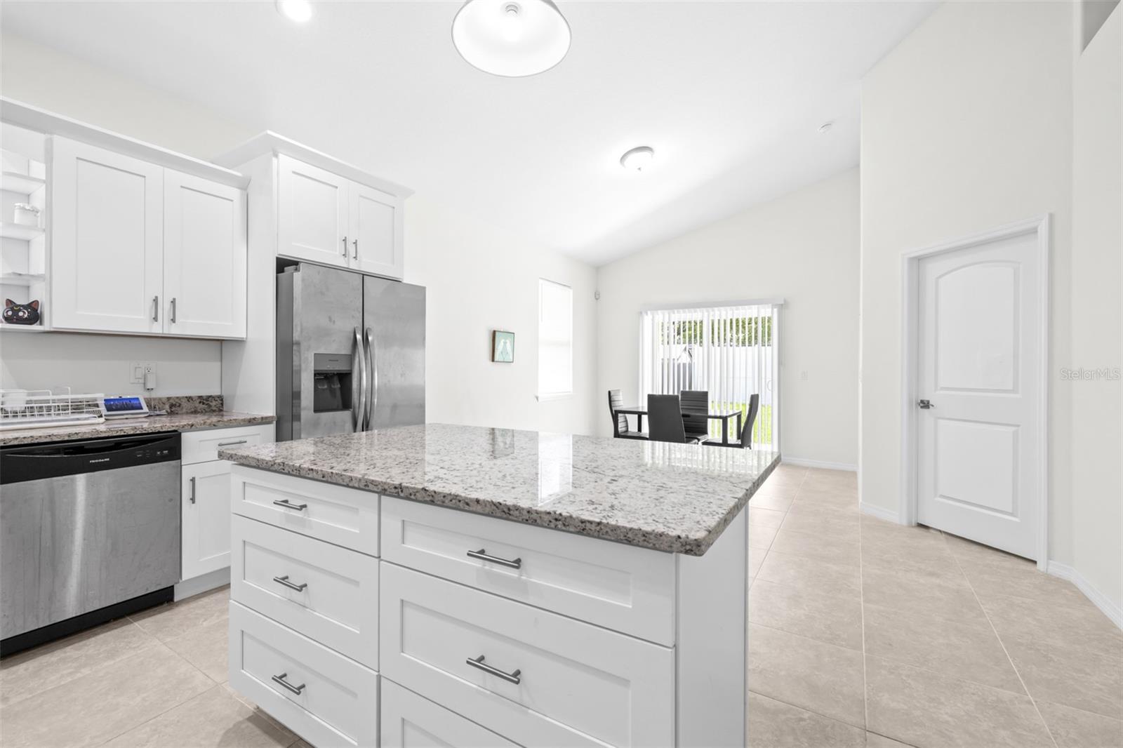 Image 6 of 21 For 7021 Willow Avenue