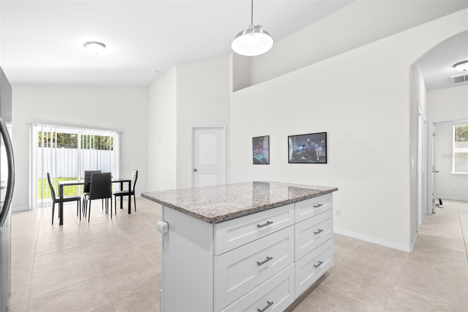 Image 7 of 21 For 7021 Willow Avenue