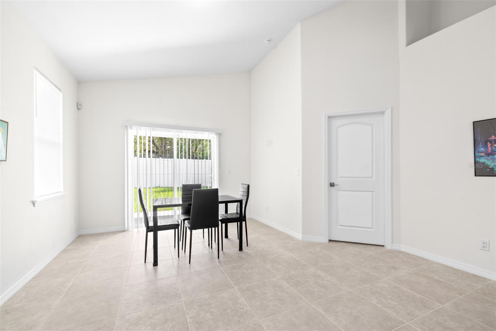 Image 8 of 21 For 7021 Willow Avenue